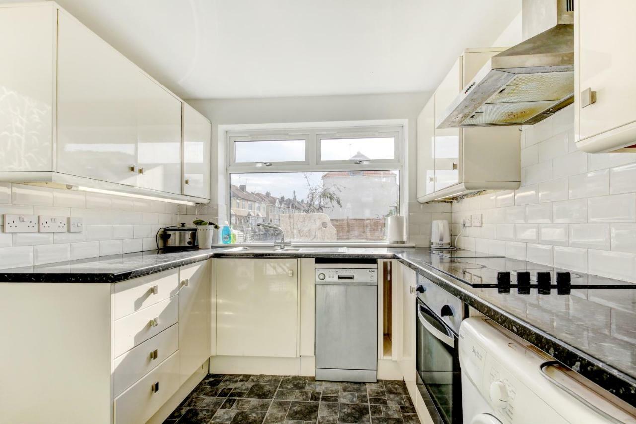 Lovely 3 Bed House In Bristol Villa Luaran gambar